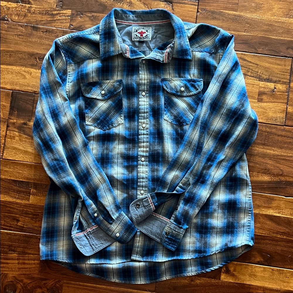 Men's Blue Plaid Casual Button-Down Shirt - Western Pocket Detail